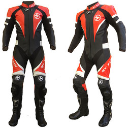 Tuta Moto Professionale In Pelle Traforata Hy-Fly X8 Nero Rosso Con Gobba Tuta Moto Professionale In Pelle Traforata Hy-Fly X8 Nero Rosso Con Gobba