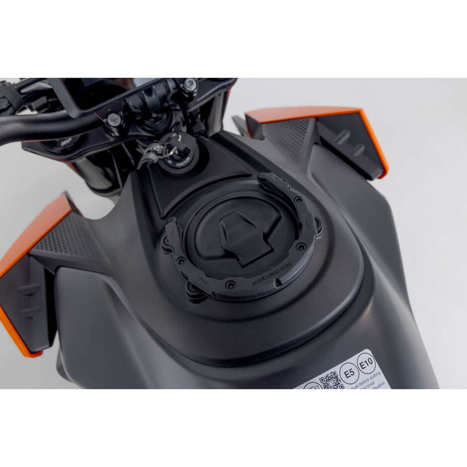 Anello Serbatoio Moto Nero Sw-Motech TRT.00.787.33100/B Per KTM 990 Duke (23-)