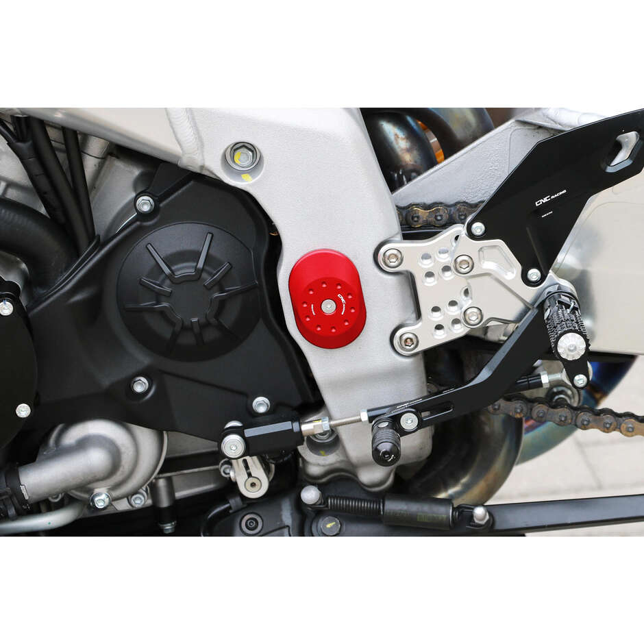 APRILIA SWINGARM PIVOT CAP KIT CNC Racing TT348 Red