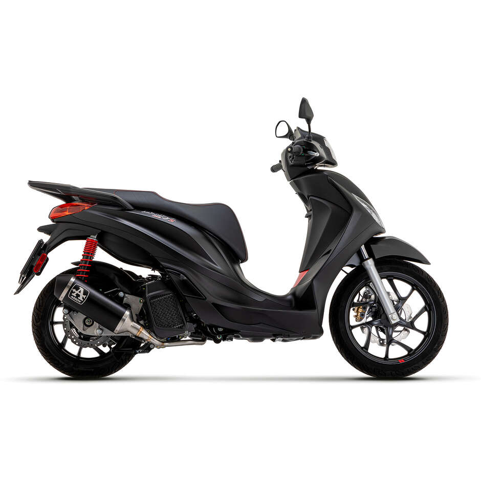 Arrow Urban Auspuffschalldämpfer aus dunklem Aluminium mit dunkler Endkappe für Piaggio MEDLEY 125 S ABS / 150 S ABS (20-24)