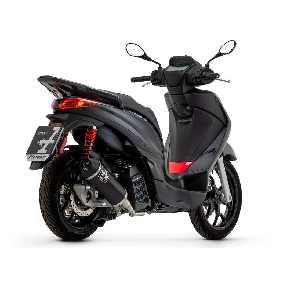 Arrow Urban Auspuffschalldämpfer aus dunklem Aluminium mit dunkler Endkappe für Piaggio MEDLEY 125 S ABS / 150 S ABS (20-24)