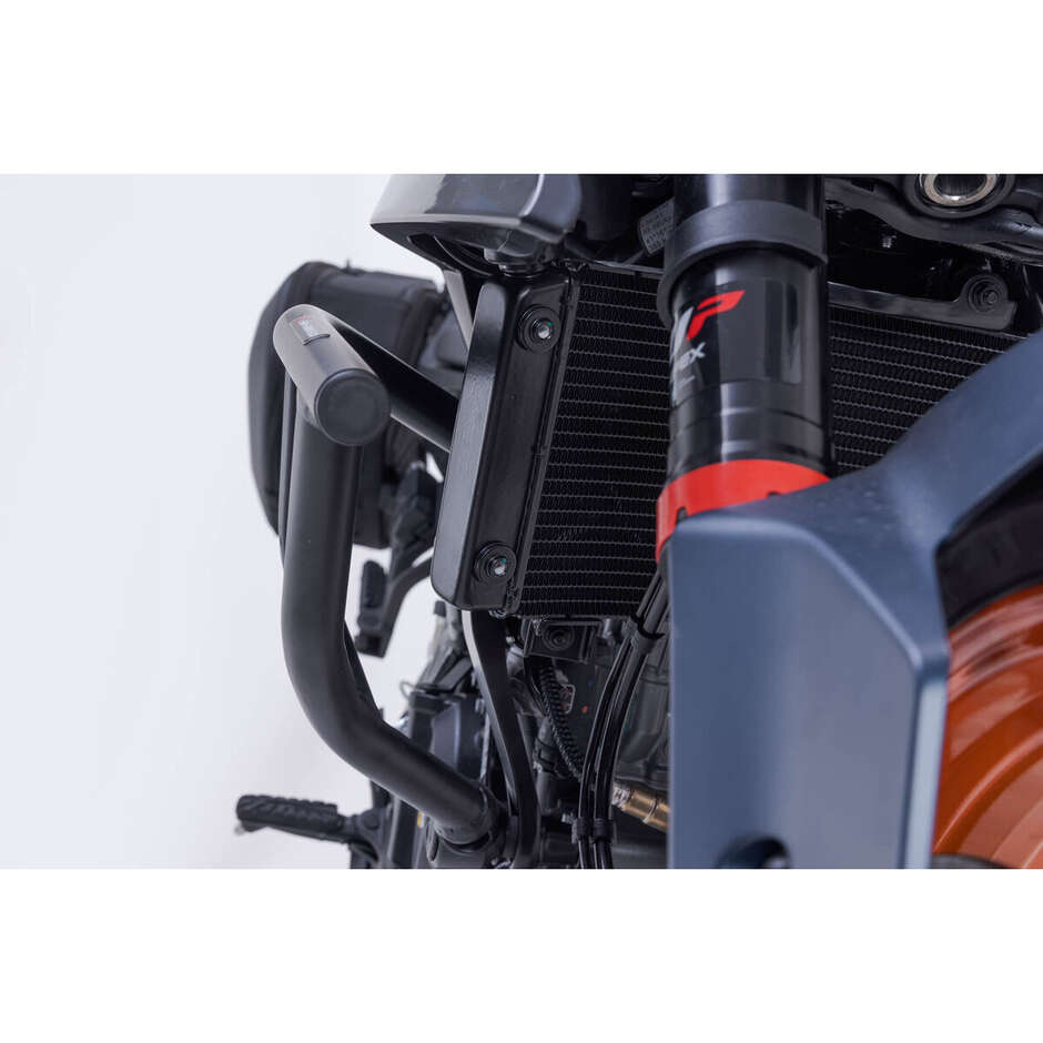 Barre de protection moteur NOIRE Sw-Motech SBL.04.988.10000/B Pour KTM Duke125/390 (23-25); HUSQVARNA Svartpilen401/Vitpilen401 (23-25)