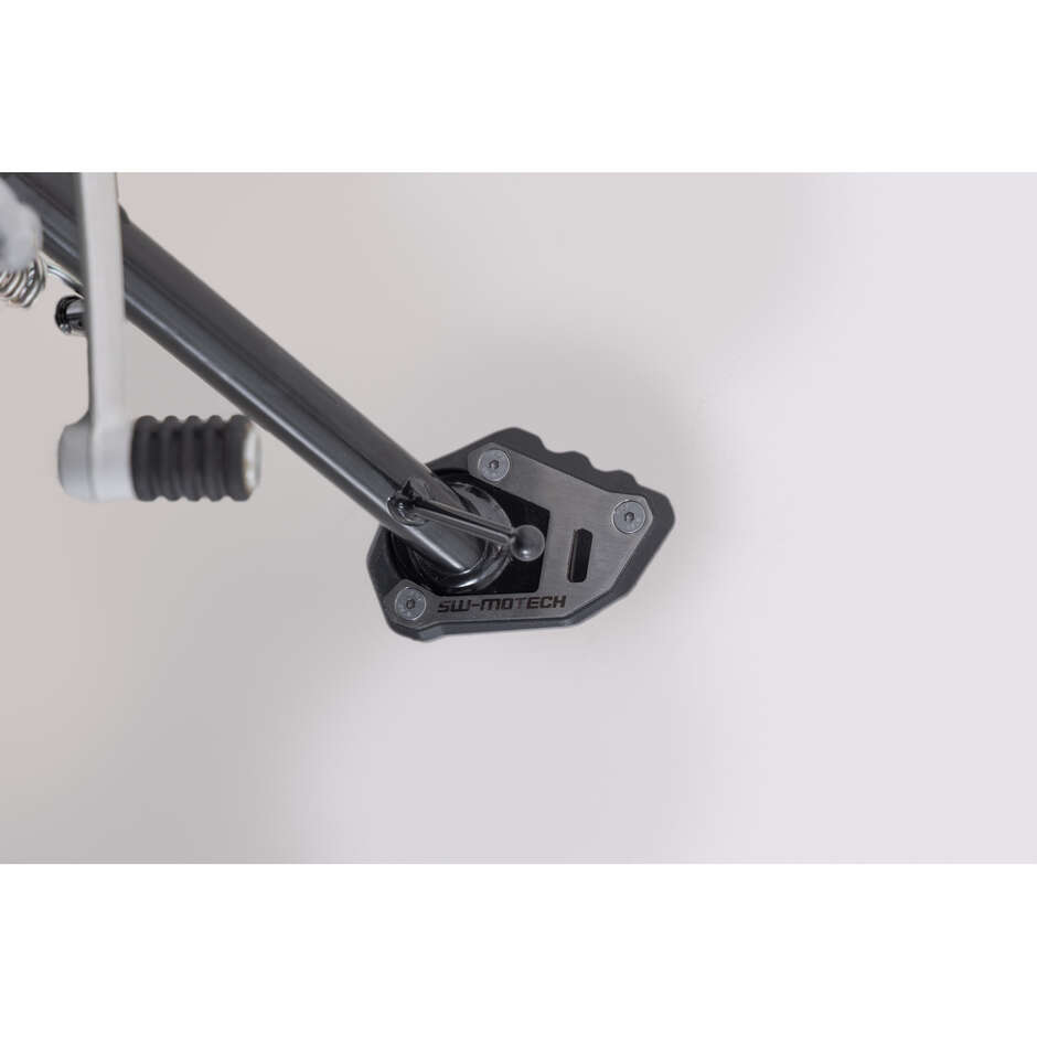 Base de béquille de moto noire/argentée SW-Motech STS.11.616.10000 pour Triumph Speed 400/Scrambler 400X