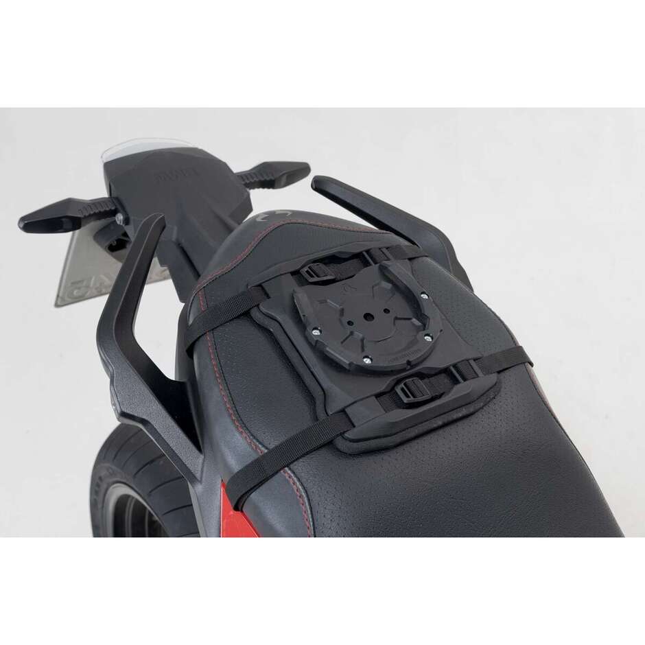 Base Fissaggio PRO SEAT RING Sw-Motech TRT.00.787.21500/B Per fissaggio sulla Sella