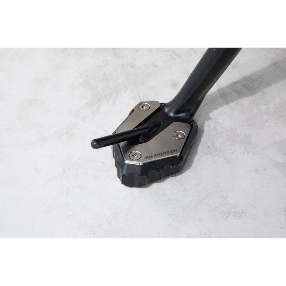 Base Maggiorata per Cavalletto Laterale Sw-Motech STS.06.921.10000 Tracer 9 (20-)