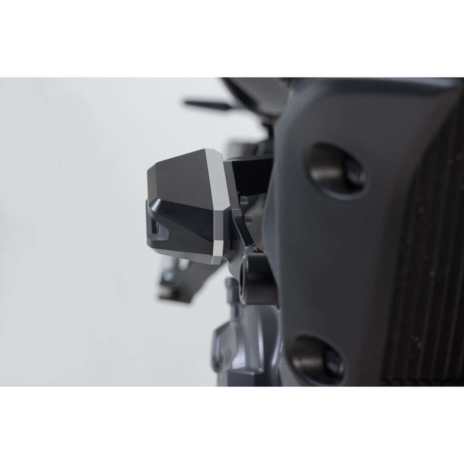 Black Frame Slider Kit STP.06.590.11101/B For Yamaha MT-07 (14-) / MT-07 Tracer (16-)