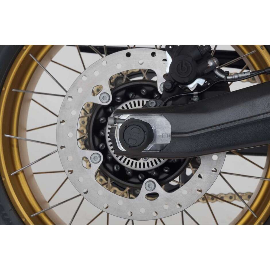 Black Rear Axle Protection Kit STP.07.176.10901/B For BMW, Honda CBR1000RR-R Models