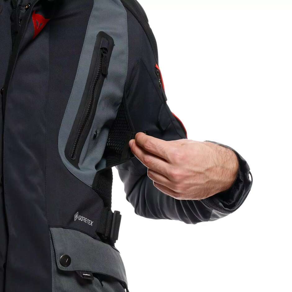 Blouson de moto Dainese CARVE MASTER 4 GORE-TEX Noir ébène