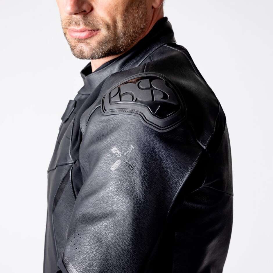 Blouson de moto en cuir iXS Ace 1.0, noir