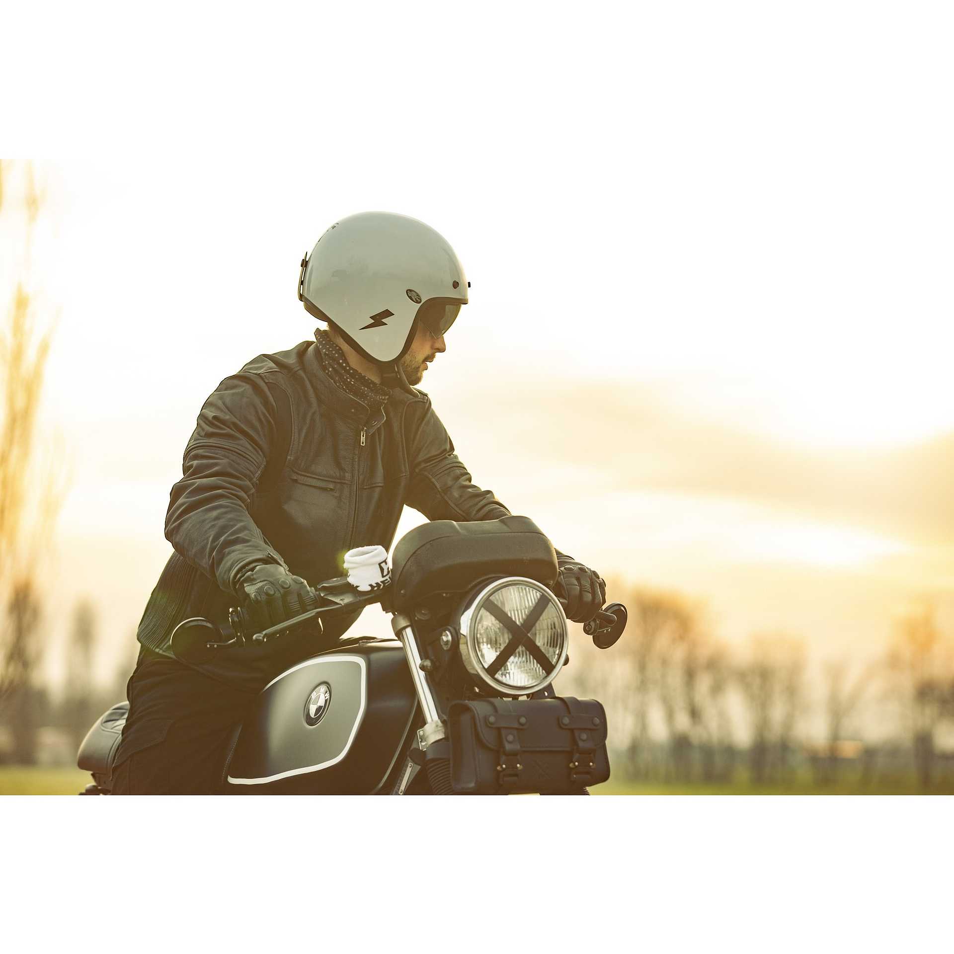 Protège-poitrine moto - Protection moto compacte et respirante