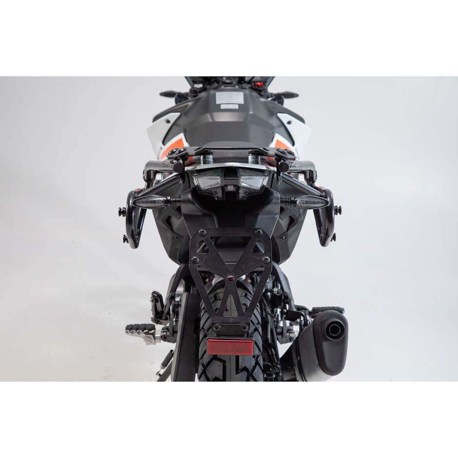 Cadre latéral gauche noir Slc SW-Motech HTA.04.958.10000