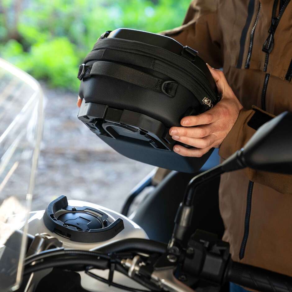 CLICK SYSTEM Sacoche de Réservoir Moto Shad E09CL PRO Extensible 5>8 Litres