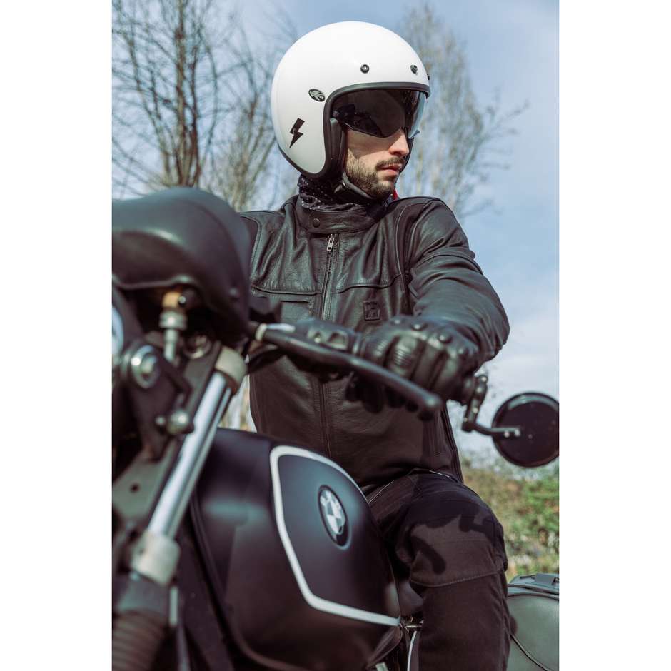 Custom Motorradjacke aus Hevik MUSTANG LIGHT schwarzem Leder