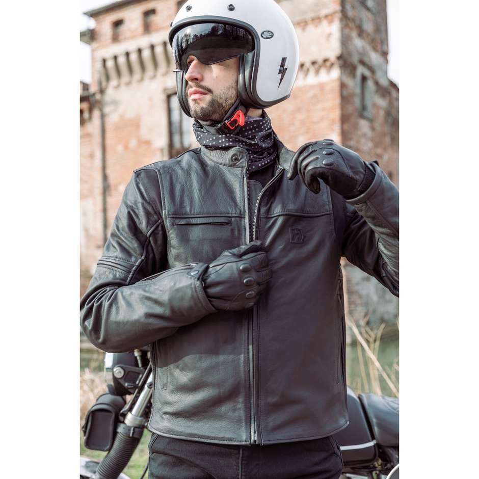 Custom Motorradjacke aus Hevik MUSTANG LIGHT schwarzem Leder