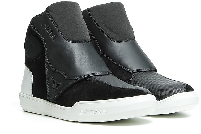 売切値下げDAINESE DOVER GORE-TEX EU44 JP28.5 Dainese DOVER GORE-TEX Motorcycle City Sneaker Black White For