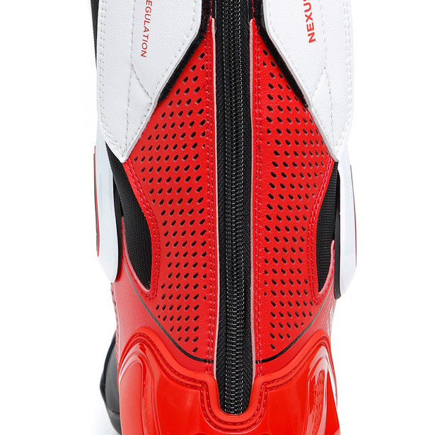 Dainese NEXUS 2 AIR Racing Bottes de moto d'été Noir Blanc Rouge lave