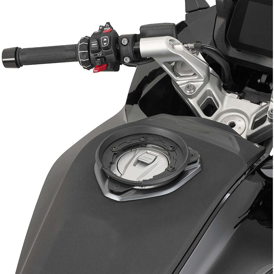 Flangia Givi BF99 per Borsa Serbatoio TankLock Specifica per BMW R 1300 RS / R (2025-26)