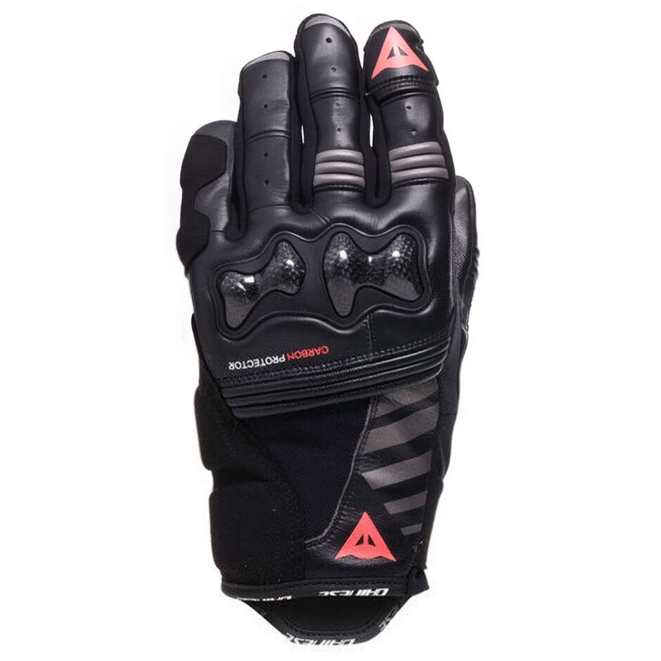 Gants courts Dainese REACTO CARBON pour femme, en cuir, noirs et rose fluo.