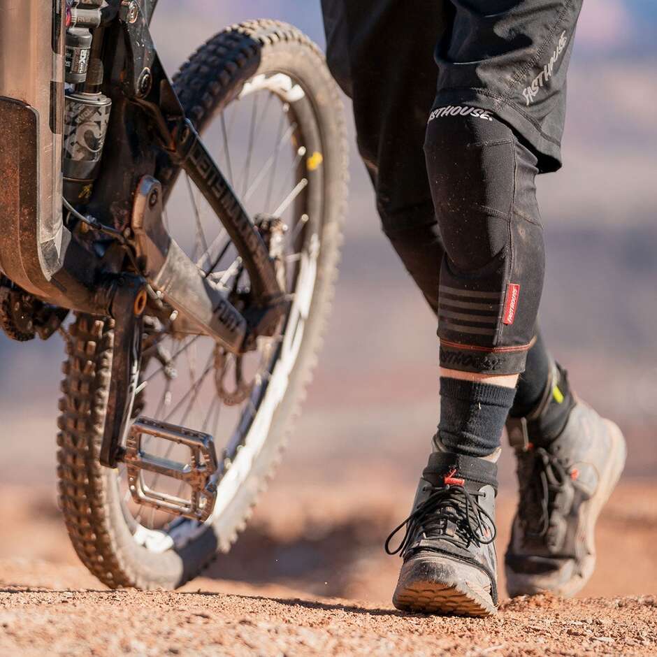 Genouillères de vélo noires HOOPER 24.1