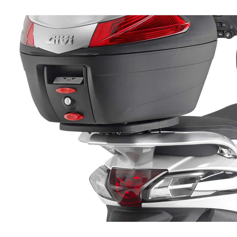 Givi Monolock Top Case Heckbefestigung speziell für Piaggio Liberty 50-125-150 (02-24); 200 (02-08)