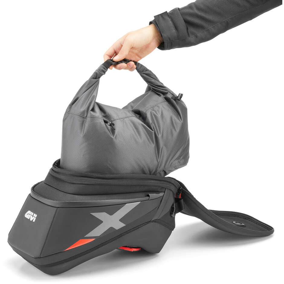 Givi XL05B TANKLOCK Erweiterbarer Motorrad-Tankrucksack (15>21 lt) Motorradspezifikation in der Beschreibung