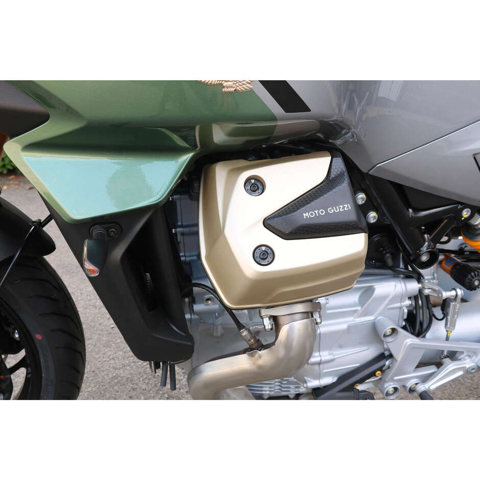 Goujons de culasse CNC Racing Moto Guzzi KV907 Rouge