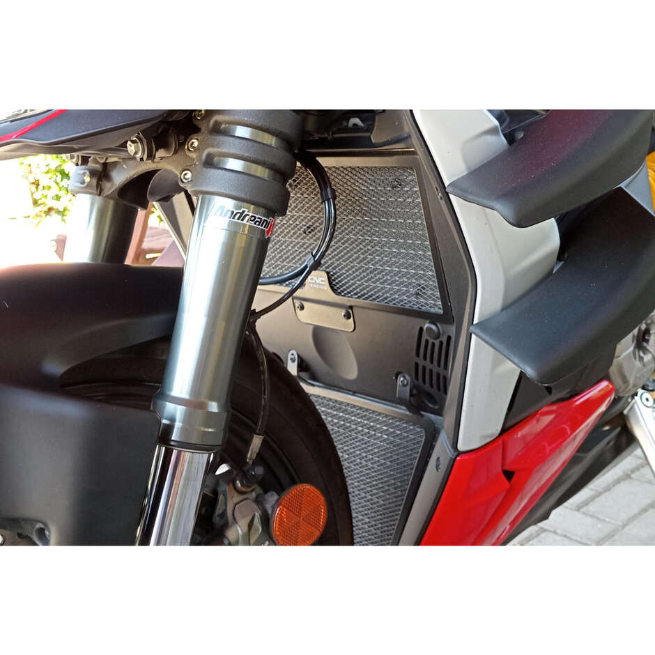 Griglia radiatore RA016 Ducati Streetfighter V2 CNC Racing Nero