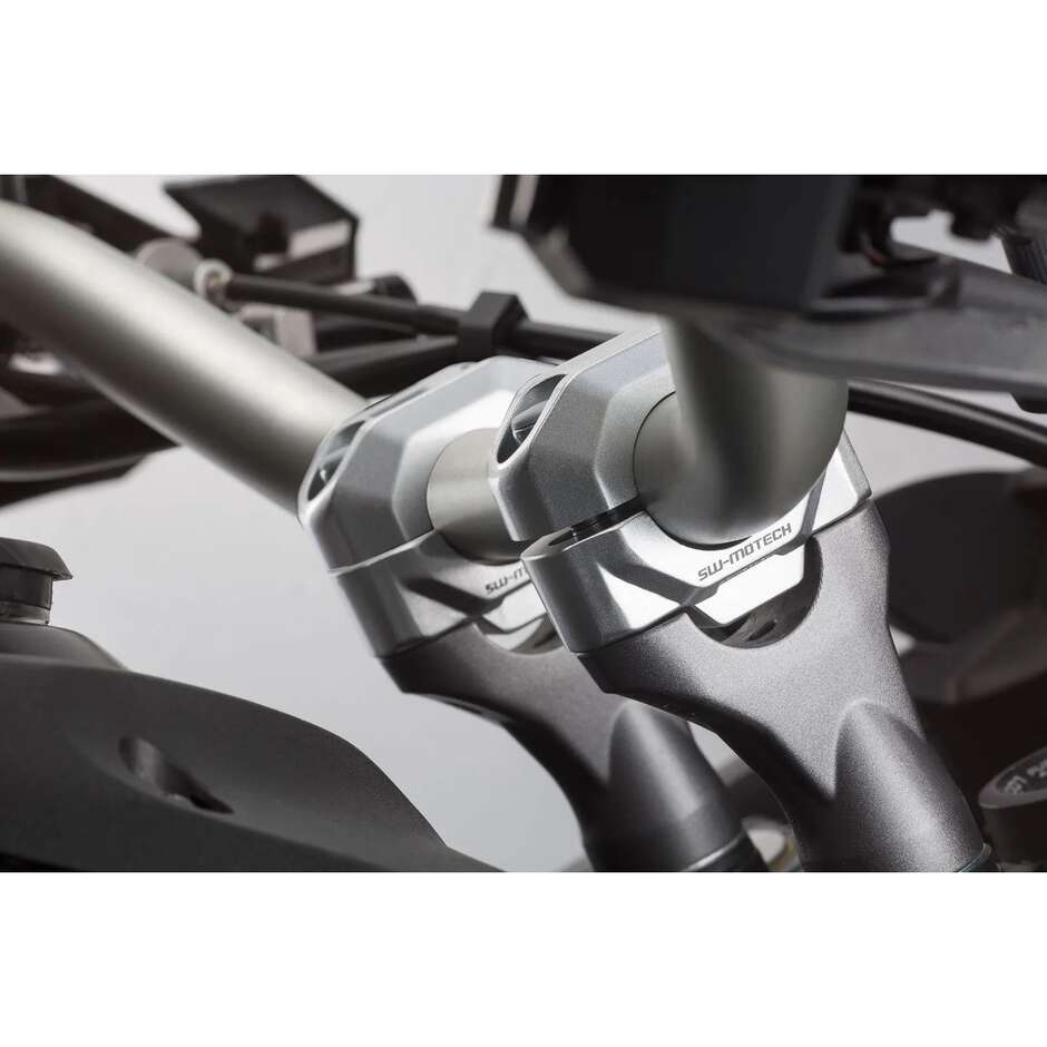 Guidon surélevé 22 mm SW-Motech EH000392200125S
