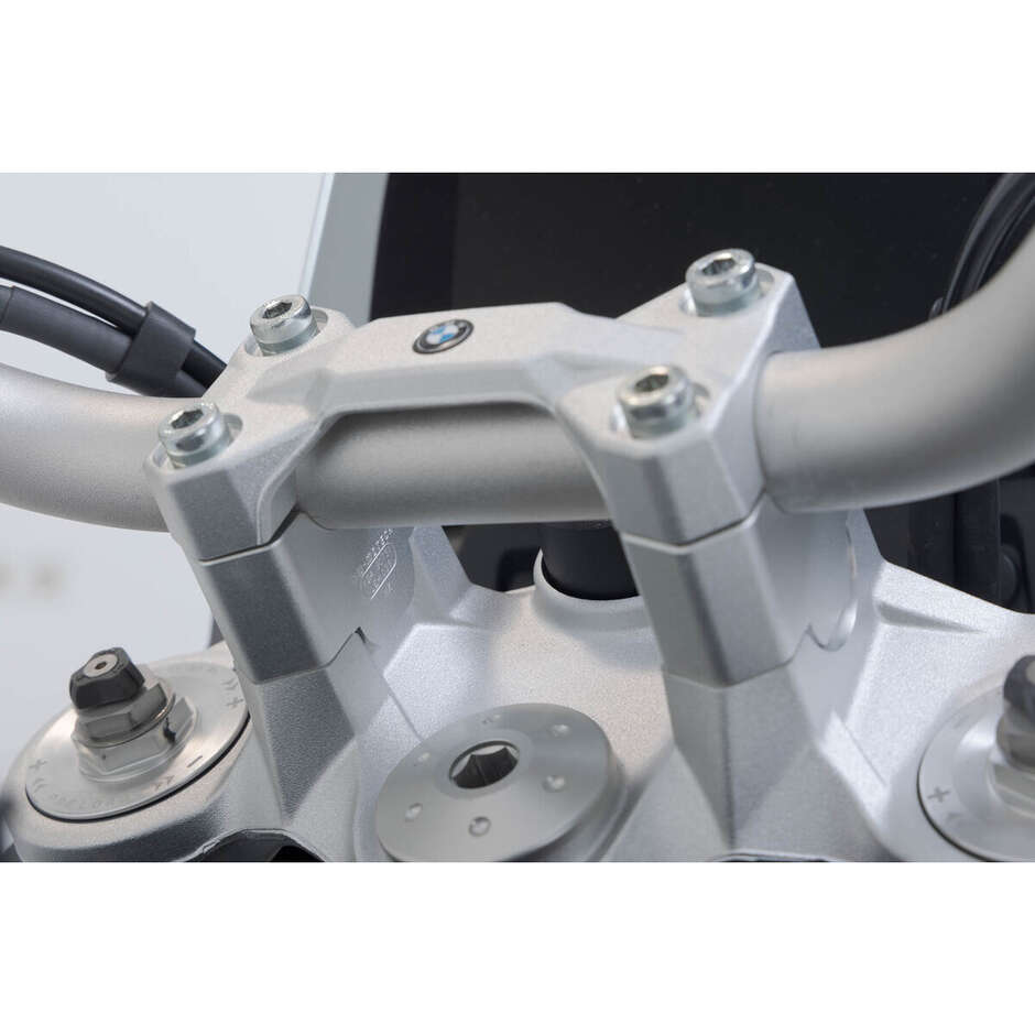 Guidon surélevé 30 mm SW-Motech LEH.07.039.12800/S pour BMW F850GS (18-23) et F850GS Adventure (19-23)