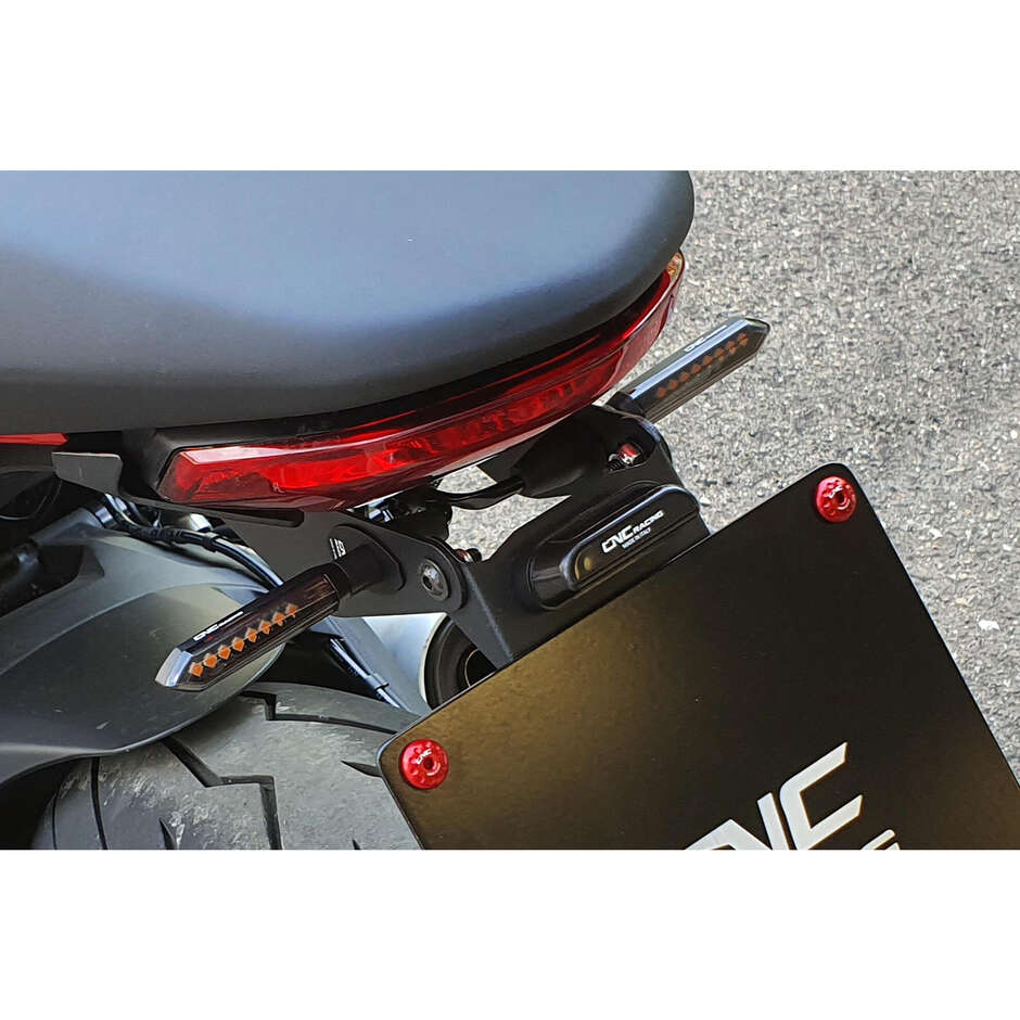 IDA80 M8 Blinker-Gummikappen - 2 Stück CNC Racing Schwarz
