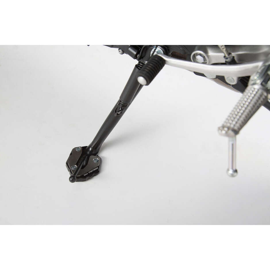 Increased Base for Side Stand Sw-Motech STS.06.525.10000 Yamaha MT-09 XSR900