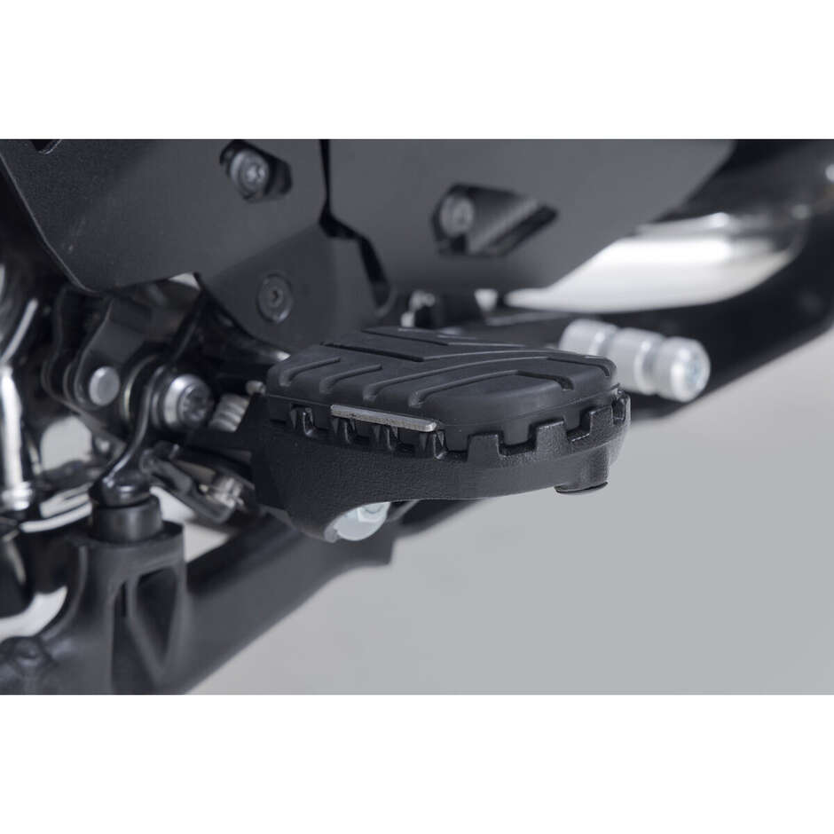 Kit Pedane Regolabili Ion Nero Sw-Motech FRS.06.011.10101/B Per XT660Z (07-10) X/R (04-16), XT1200Z (16-)