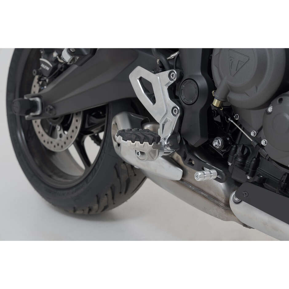 Kit Pedane Regolabili Sw-Motech FRS.11.112.10500 Triumph Tiger 660 (2021-2024)/ Yamaha Tracer 700 / 7