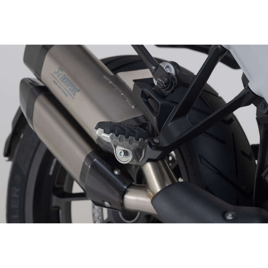 Kit Pedane Regolabili Sw-Motech FRS.18.112.10100 Harley-Davidson Pan America (2021-)/ BMW R 1300 GS