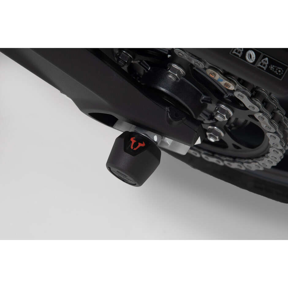 Kit Protezioni Asse Posteriore Nero STP.11.176.10601/B Per Street Triple (12-), Daytona (13-17)