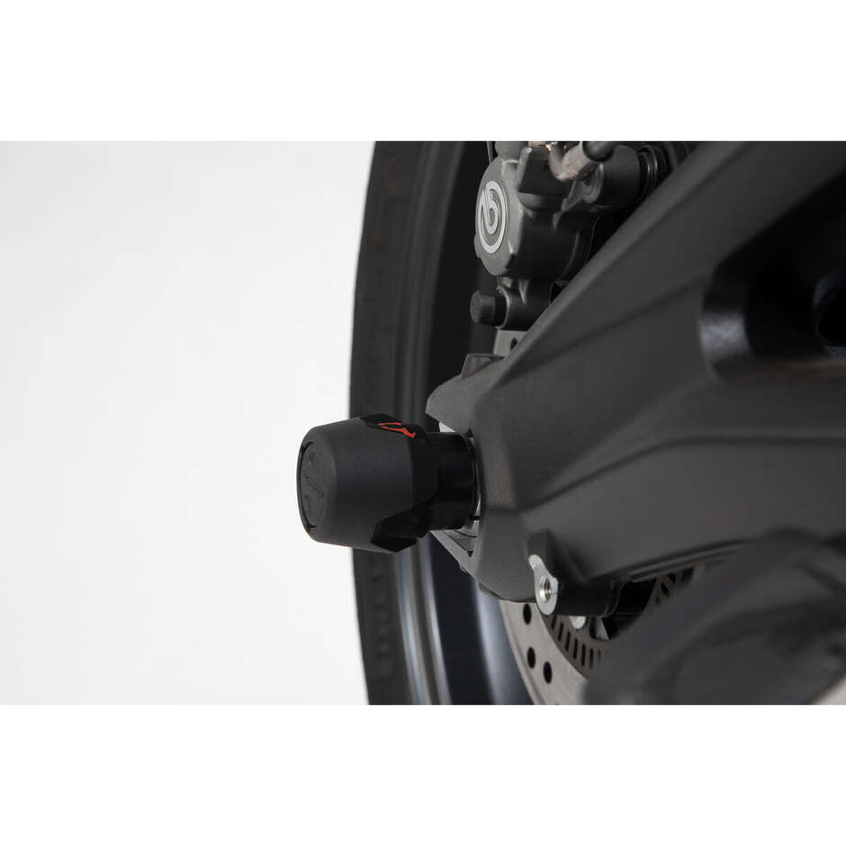 Kit Protezioni Asse Posteriore Nero STP.11.176.10601/B Per Street Triple (12-), Daytona (13-17)
