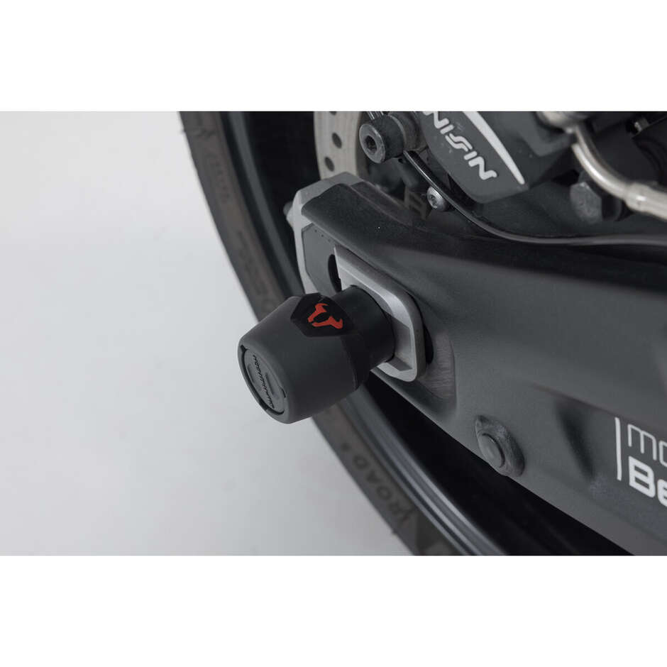 Kit Protezioni Asse Posteriore Nero STP.11.176.10700/B Per Daytona, Trident, Tiger 660, X-Cape 650