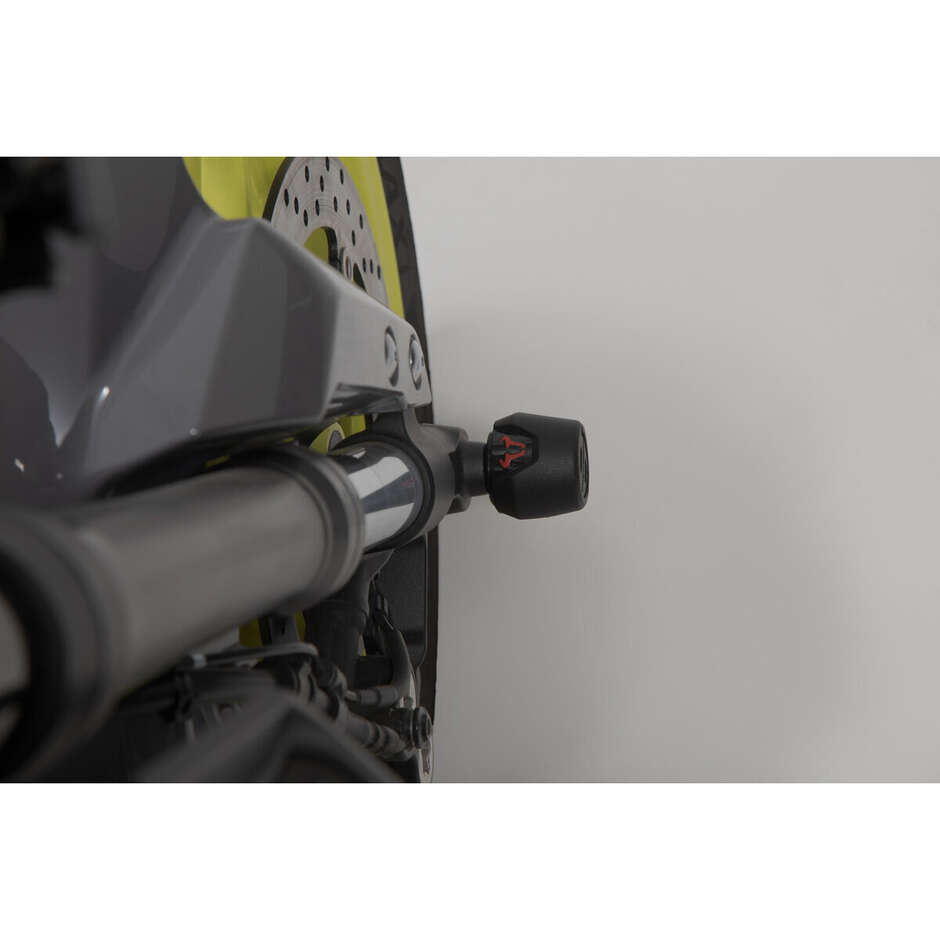 Kit Protezioni Perni Ruota Anteriore Nero STP.06.176.10701/B Per MT-09 / Tracer 900 / YZF-R7, Aprilia