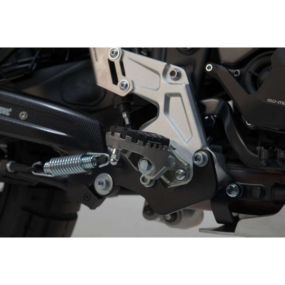 Kit repose-pieds réglables Ion Silver / Black Sw-Motech FRS.06.011.10201/S pour modèles Yamaha Tenere 700 (19-)