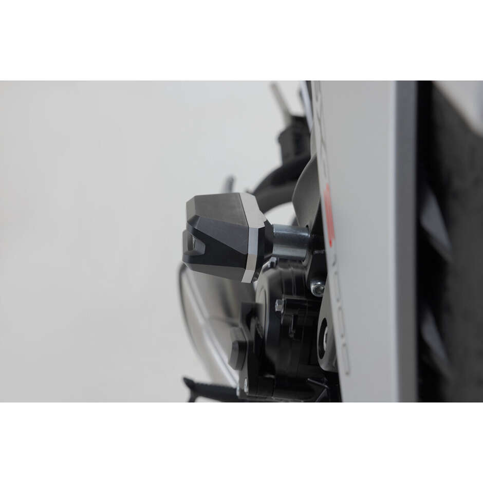 Kit Tamponi Paratelaio Nero STP.05.590.10900/B Per Suzuki GSX-S 950 / GSX-S 1000/GT (21-)