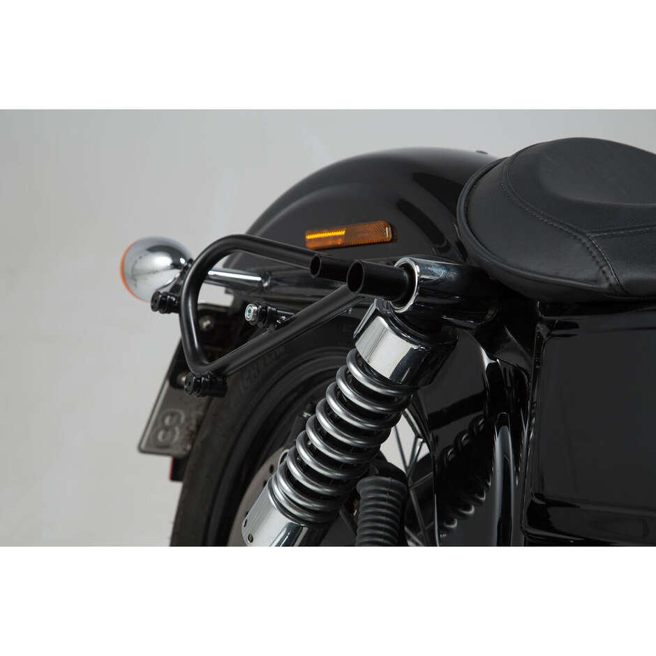 Komplettset Sw-Motech BC.HTA.18.791.20000 mit Legend Gear LC2/LC2 Taschen + SLC Rahmen für HARLEY DAVIDSON FXDWG1584 Dyna Wide Glide (10-12); FXDWG1690 Dyna Wide Glide (12-17)