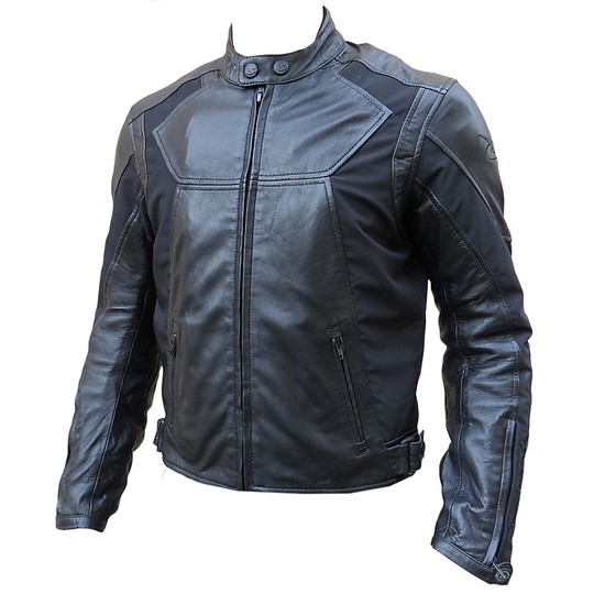 Leather motorcycle jacket Very soft Judges With Protections