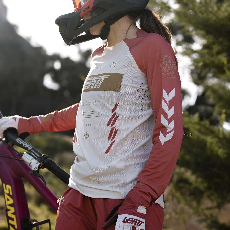 Leatt Women's Technical MTB Gravity 5.0 Jersey - for Enduro and Downhill Red