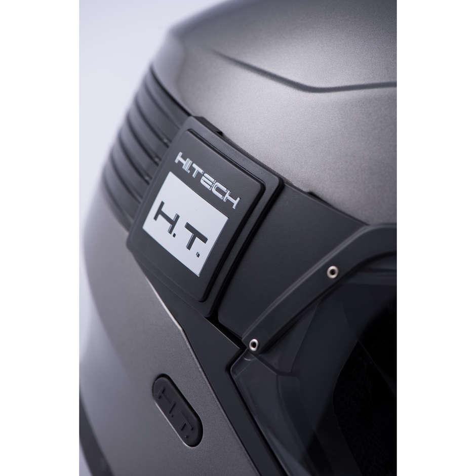 Moto Jet Helmet in Blauer HACKER Titanium Glossy Black Fiber