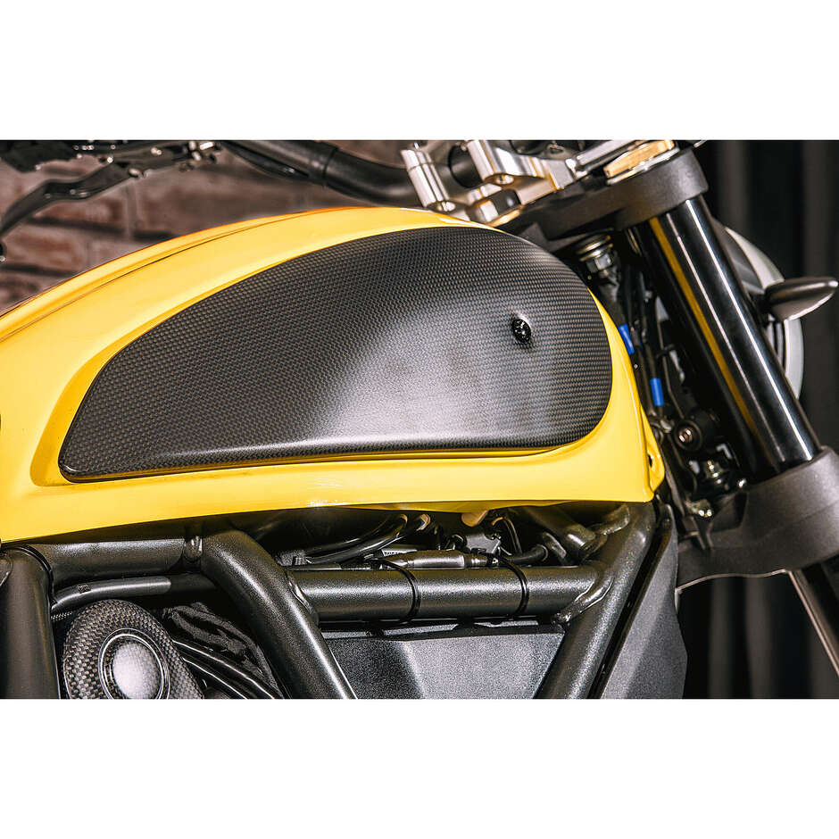 Panneaux latéraux de réservoir Ducati Scrambler - Carbone mat CNC Racing ZA974 Matt