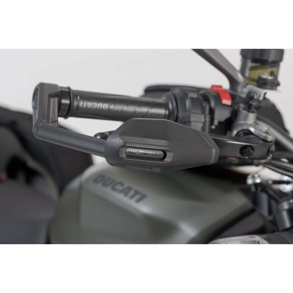 Paraleva Con Deflettore Vento Sw-Motech LVG.22.999.11001/B per DUCATI STREETFIGHTER V2 / TRIUMPH DAYTONA