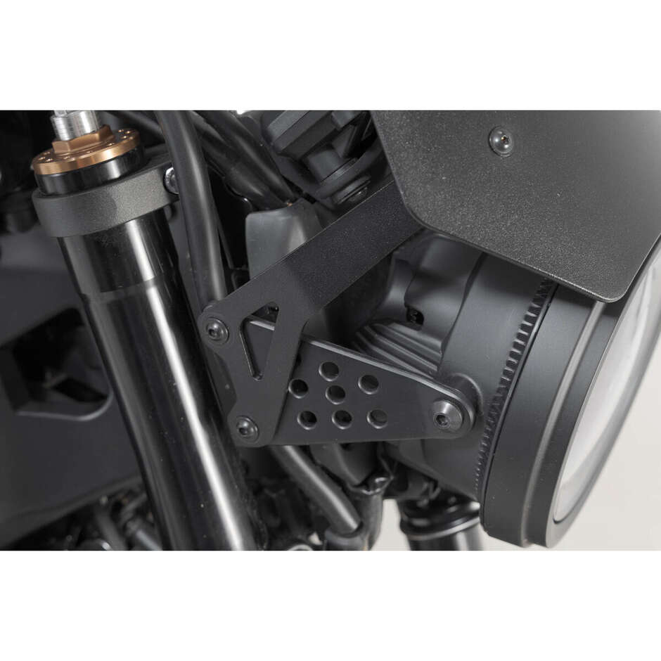 Pare-brise noir Sw-Motech SCT.06.932.10000/B pour Yamaha XSR900 (21-24)