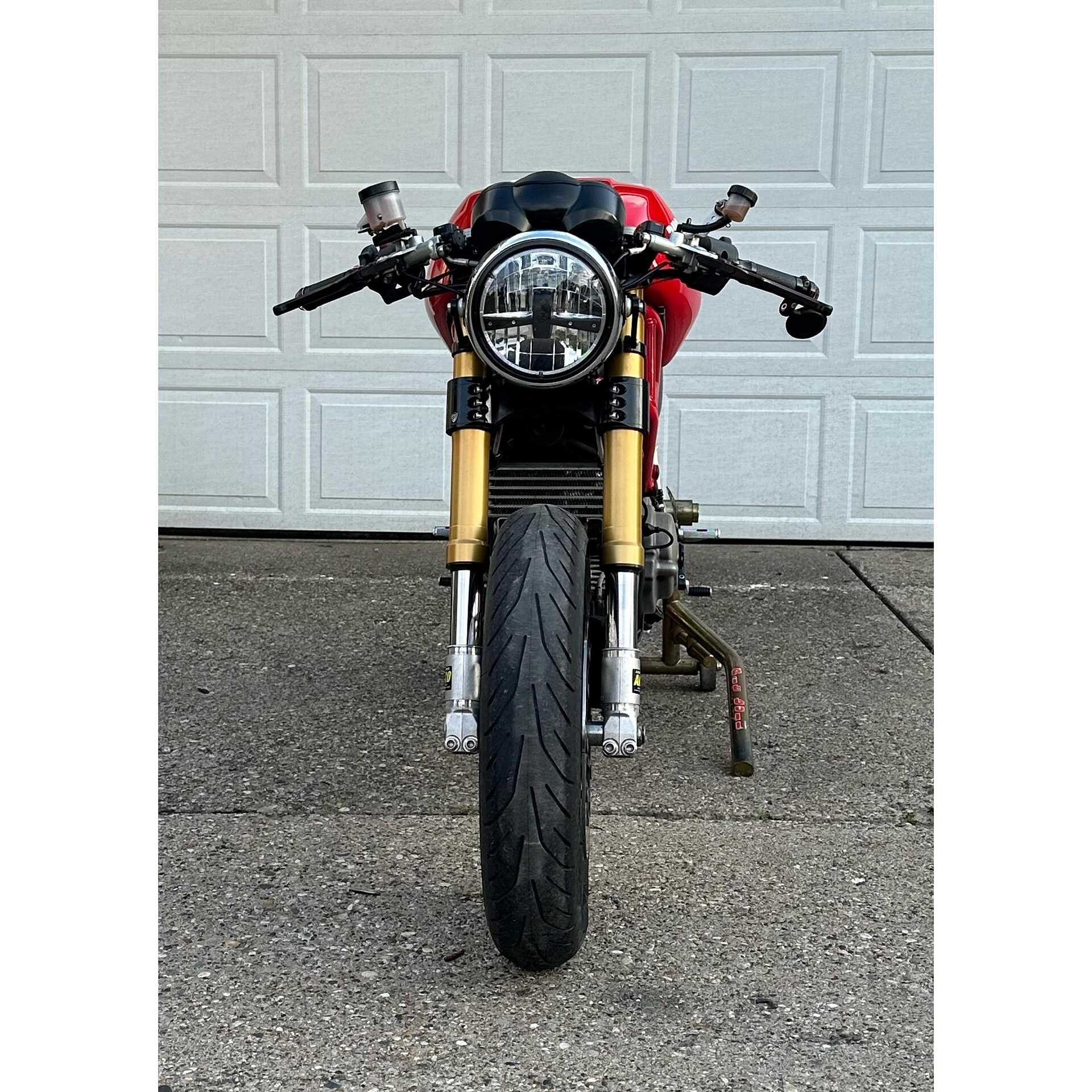 Piastre di sterzo - tappi fori riser CNC Racing PSA11 Nero For Sale ...