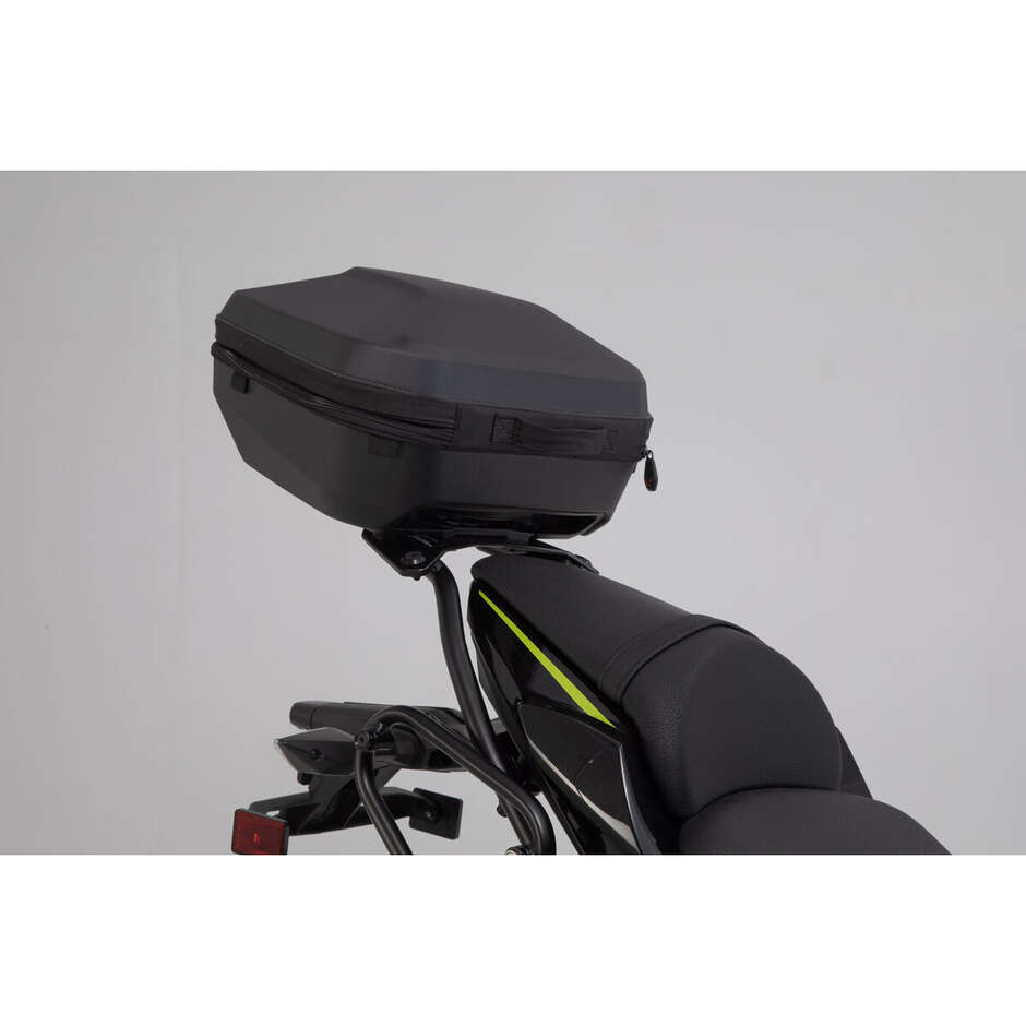 Portapacchi Street STREET-RACK Sw-Motech GPT.08.866.16000/B per KAWASAKI Z650 (2016 >) / NINJA 650 (2016 >)