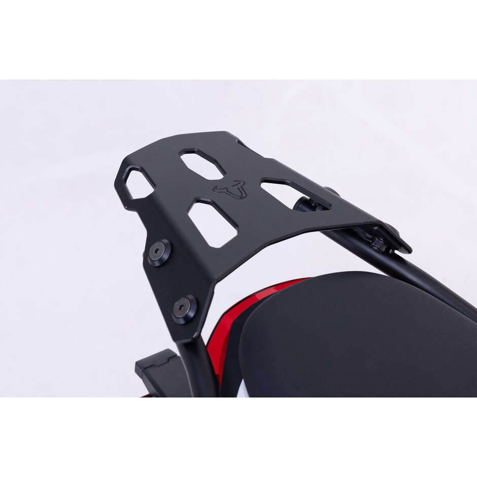 Portapacchi Street STREET-RACK Sw-Motech GPT.17.038.16000/B per MOTO GUZZI V100 MANDELLO /S (2022 >)